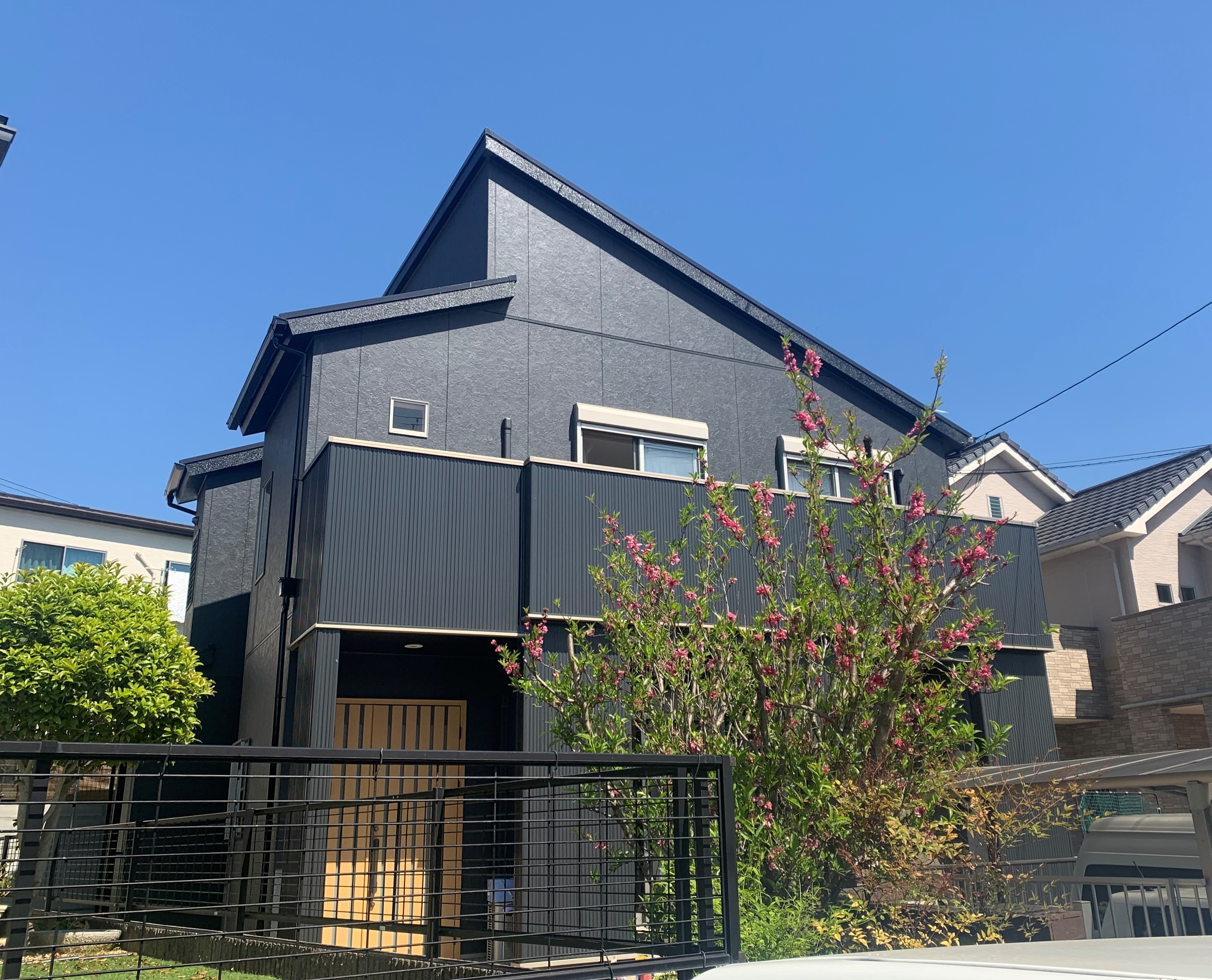 屋根・外壁塗装工事